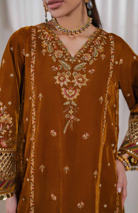 Baroque - EMBROIDERED VELVET COLLECTION'24 BY BAROQUE UNSTITCHED 3 PIECE SUIT WINTER COLLECTION - aubranz.com