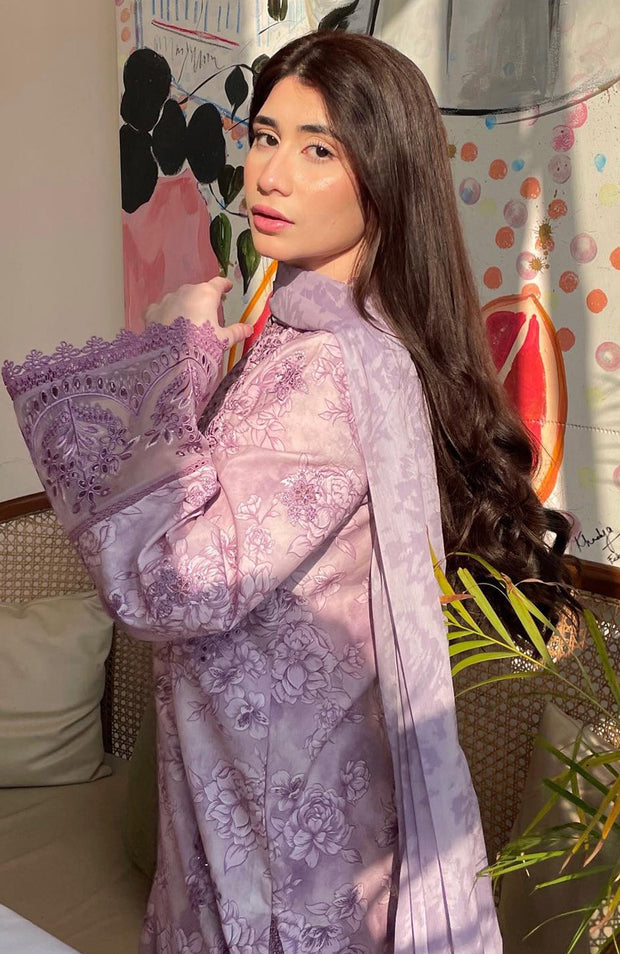 Afrozeh - Floral Charm'25 by Afrozeh Embroidered Lawn Suits Unstitched 3 Piece - Summer Collection - aubranz.com
