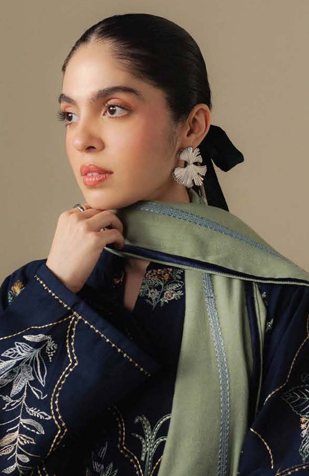 Zara_Shahjahan - COCO WINTER'25 BY ZARA SHAHJAHAN EMBROIDERED KHADDAR SUITS UNSTITCHED 3 PIECE - WINTER COLLECTION - aubranz.com