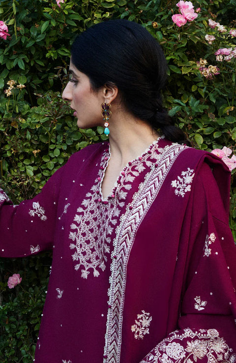 Zaha - ZAHA WINTER COLLECTION'24 EMBROIDERED SUITS UNSTITCHED 3 PIECE- WINTER COLLECTION' - aubranz.com