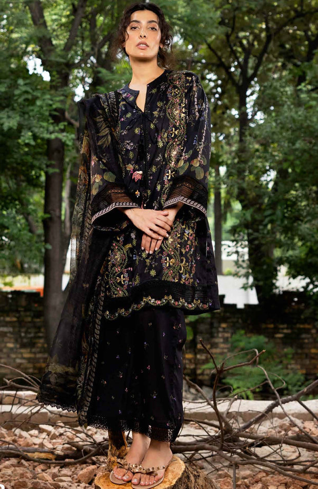 Sobia_Nazir - FALL EDIT COLLECTION'24 BY SOBIA NAZIR 3 PIECE UNSTITCHED WINTER - aubranz.com