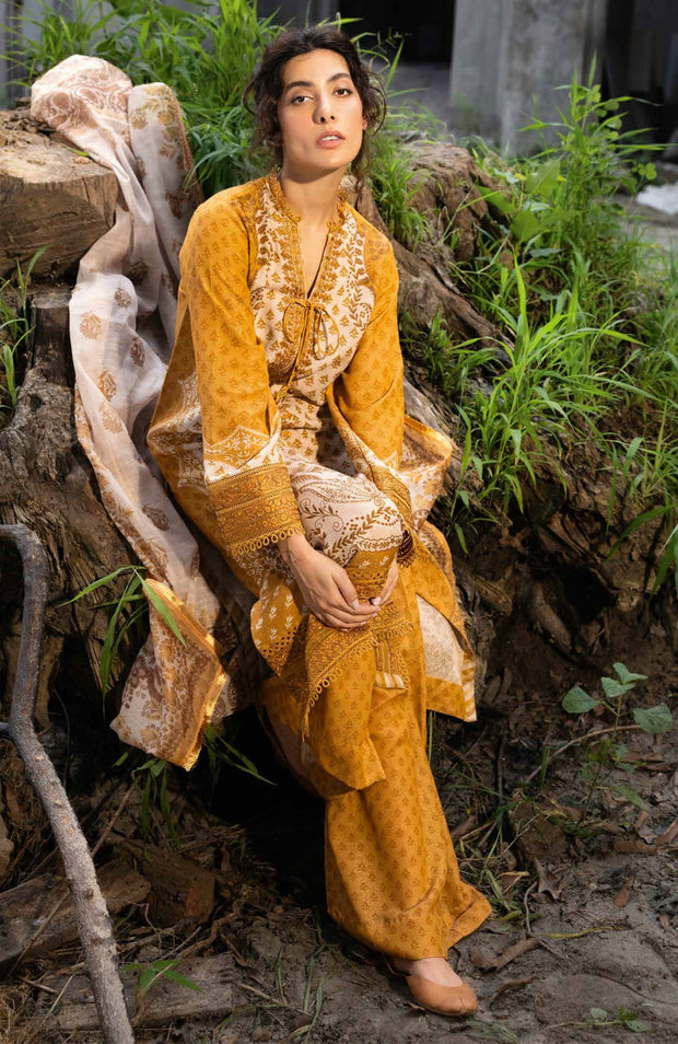 Sobia_Nazir - FALL EDIT COLLECTION'24 BY SOBIA NAZIR 3 PIECE UNSTITCHED WINTER - aubranz.com