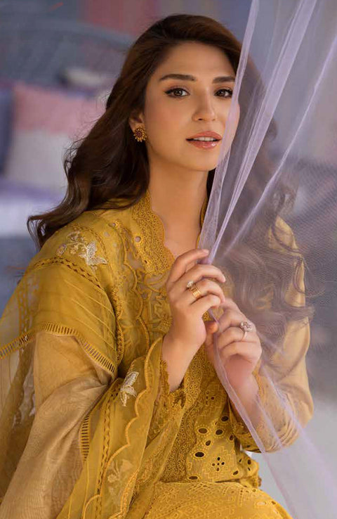 Sobia_Nazir - Sobia Nazir Luxury Lawn'25 Embroidered Suits Unstitched 3 Piece - Summer Collection - aubranz.com
