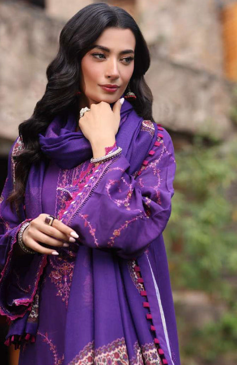 Sadiaasad - SUZAANIKARI WINTER SHAWL'24 BY NOOR BY SAADIA ASAD Embroidered Suits Unstitched 3 Piece - Winter Collection - aubranz.com