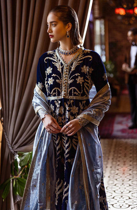 Mushq - Mushq Embroidered Velvet'24 Suit Unstitched 3 Piece - Winter Collection - aubranz.com