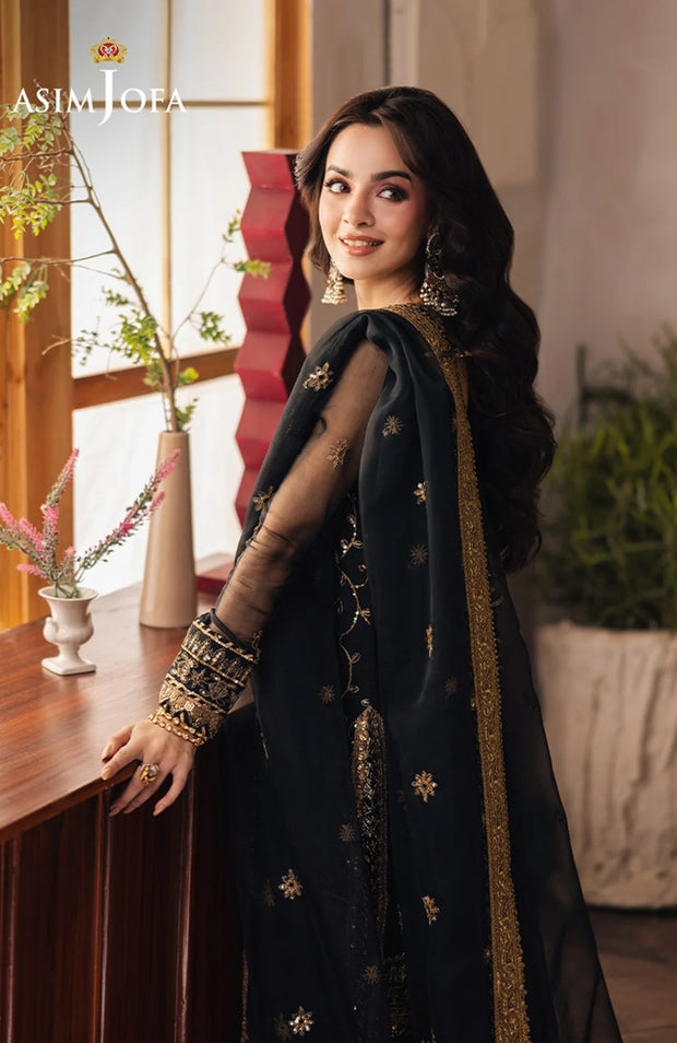 Heeriye by Asim Jofa – A Festive Melody in Thread