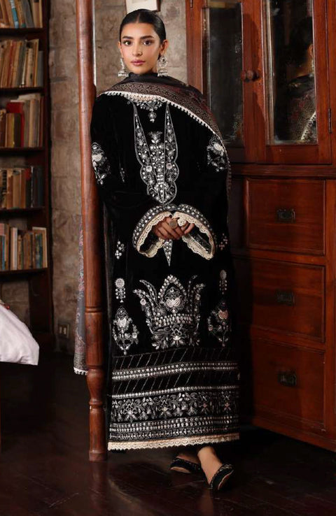 Sadiaasad - SUZAANIKARI WINTER SHAWL'24 BY NOOR BY SAADIA ASAD Embroidered Suits Unstitched 3 Piece - Winter Collection - aubranz.com