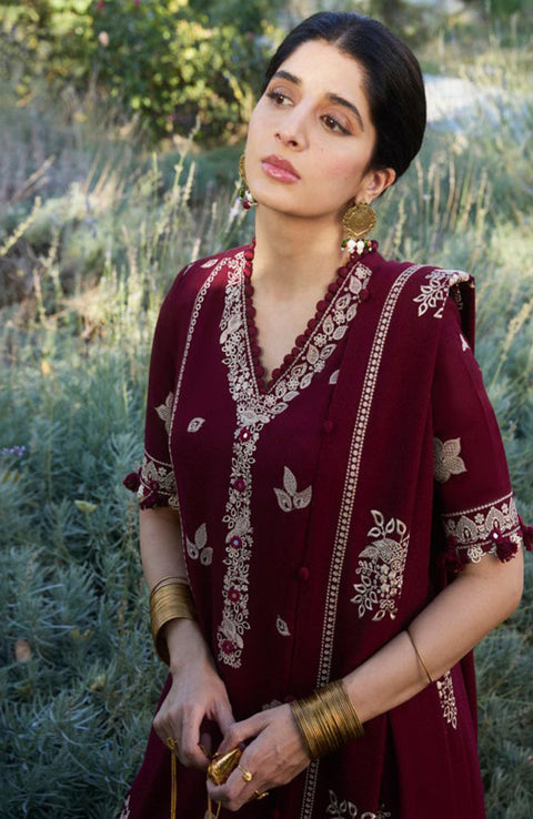 Zaha - ZAHA WINTER COLLECTION'24 EMBROIDERED SUITS UNSTITCHED 3 PIECE- WINTER COLLECTION' - aubranz.com