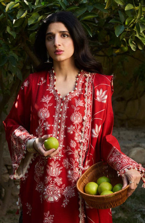 Zaha - ZAHA WINTER COLLECTION'24 EMBROIDERED SUITS UNSTITCHED 3 PIECE- WINTER COLLECTION' - aubranz.com