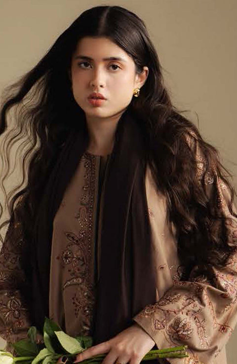 Zara_Shahjahan - COCO WINTER'25 BY ZARA SHAHJAHAN EMBROIDERED KHADDAR SUITS UNSTITCHED 3 PIECE - WINTER COLLECTION - aubranz.com