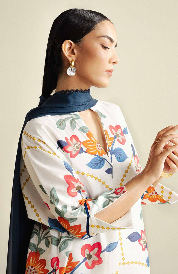 Zara_Shahjahan - Coco Prints'25 Vol-4 by Zara Shahjahan Printed Lawn Suits Unstitched 3 Piece - Summer Collection - aubranz.com
