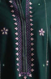 Zara_Shahjahan - COCO WINTER'25 BY ZARA SHAHJAHAN EMBROIDERED KHADDAR SUITS UNSTITCHED 3 PIECE - WINTER COLLECTION - aubranz.com