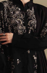 Zara_Shahjahan - COCO WINTER'25 BY ZARA SHAHJAHAN EMBROIDERED KHADDAR SUITS UNSTITCHED 3 PIECE - WINTER COLLECTION - aubranz.com