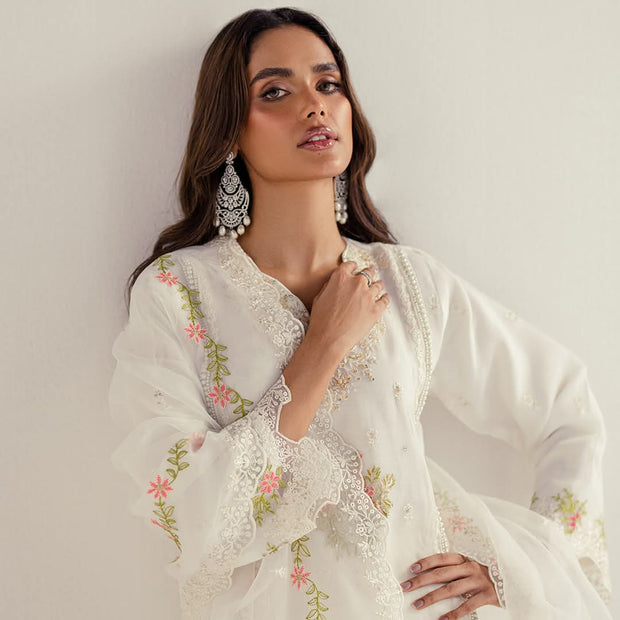 Guzel Luxury Bridal White Kurta with Pearl & Thread Work aubranz.com