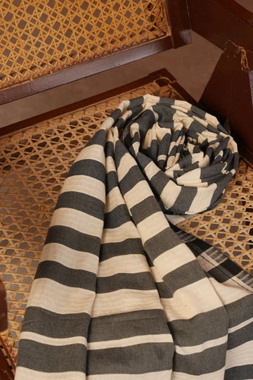 KHADDI MULTI SHAWL- J. JUNAID JAMSHED SKU#SHAWL11 aubranz.com