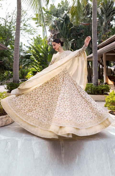 Faizasaqlain - FAIZA SAQLAIN ZINNIA LUXURY LAWN'25 EMBROIDERED SUITS UNSTITCHED 3 PIECE - SUMMER COLLECTION - aubranz.com